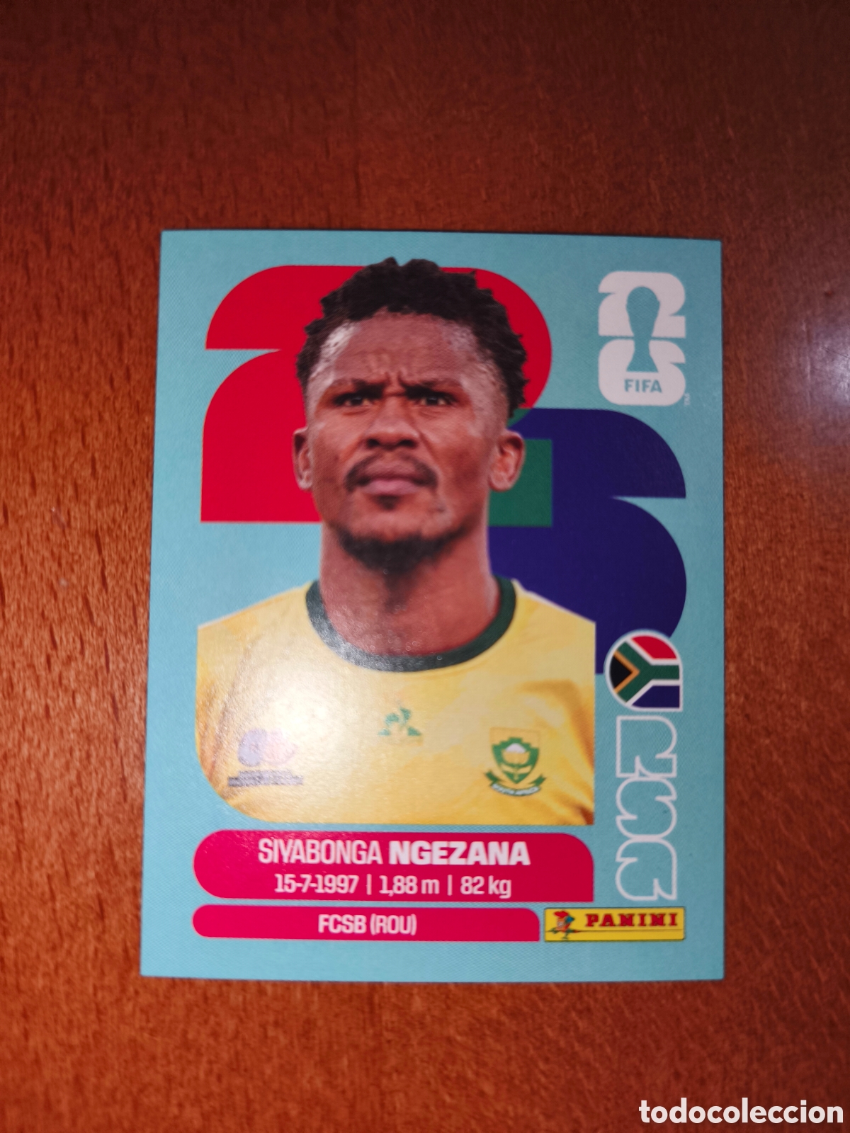 Cromos de f&uacute;tbol: RSA8 Siyabonga Ngezana RSA 8 Fifa World Cup 2026 Sud&aacute;frica