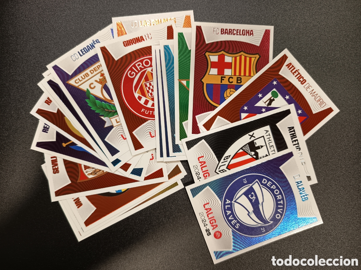 Cartes &agrave; collectionner de Football: Colecci&oacute;n completa Escudos 20 cromos - stickers Liga Este 2024-25 2024 2025 PANINI