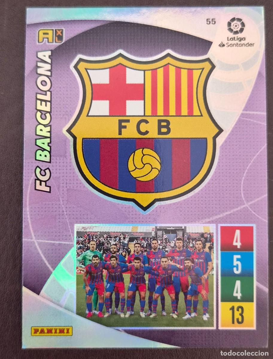 Figurine di Calcio: 55 ESCUDO Y ALINEACION FC BARCELONA ADRENALYN 2021 2022 PANINI