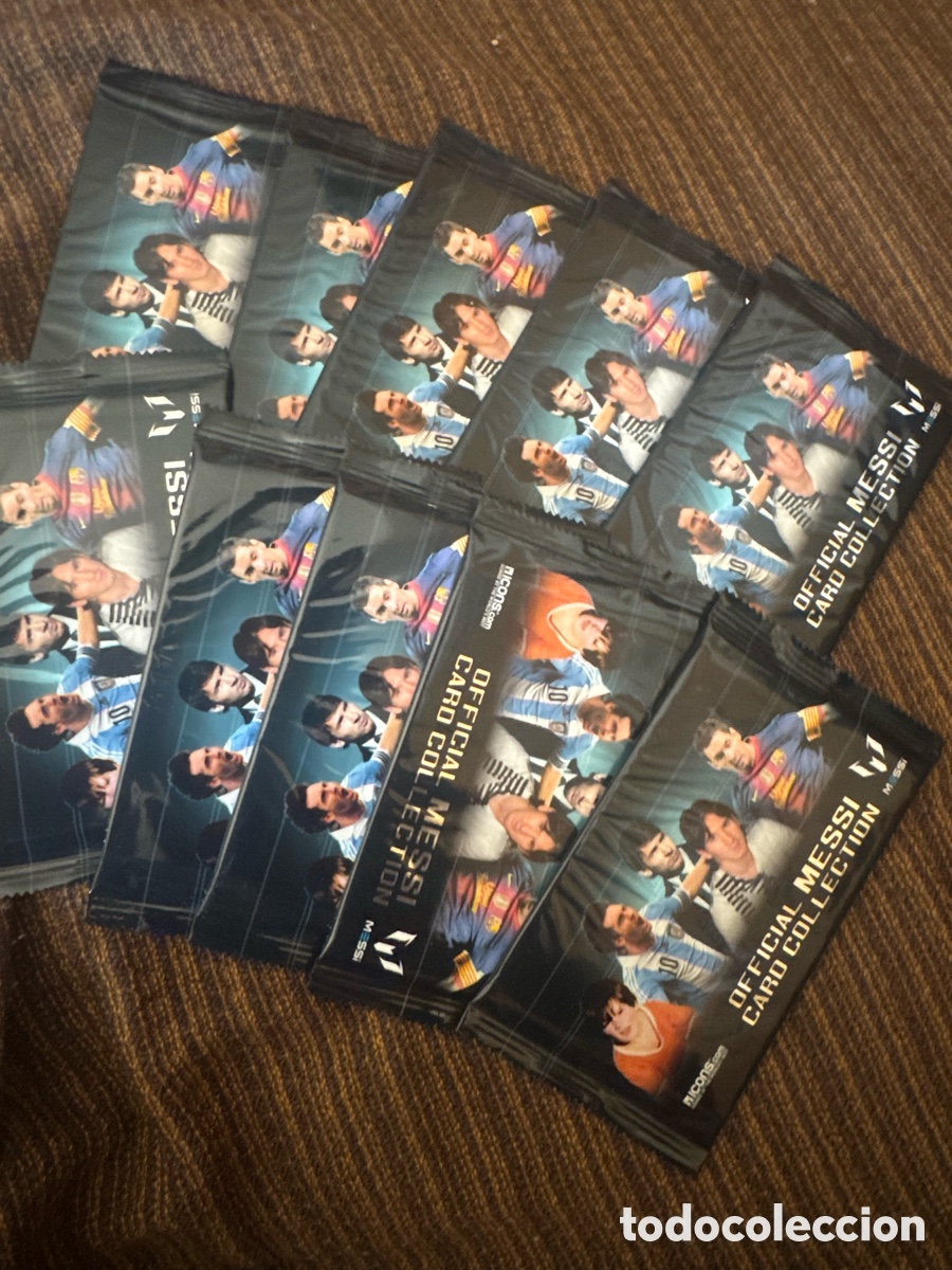 Cromos de f&uacute;tbol: &ldquo;10 sobres sellados Official Messi Card Collection Limited (Icons.com, 2013).