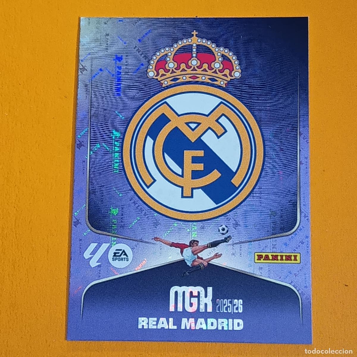 Figurine di Calcio: 217 ESCUDO REAL MADRID. MEGACRACKS 2025-26. PANINI