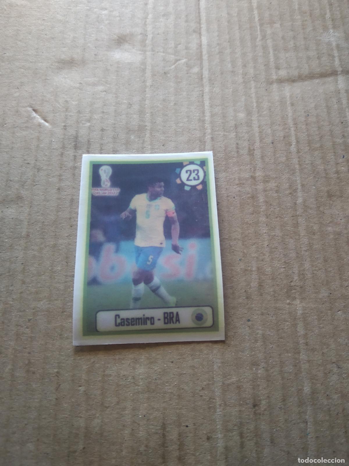 Cartes &agrave; collectionner de Football: 23 CASEMIRO BRASIL CROMO FUTBOL MUNDIAL 2022 WORLD CUP EDITADO EN BRASIL