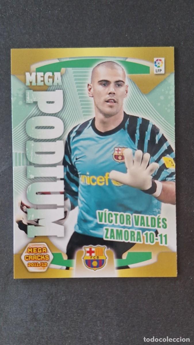 Cromos de Futebol: L2 VICTOR VALDES F. C. BARCELONA ZAMORA 10 11 MEGA PODIUM 366 PANINI MEGACRACKS 2011 2012 11 12
