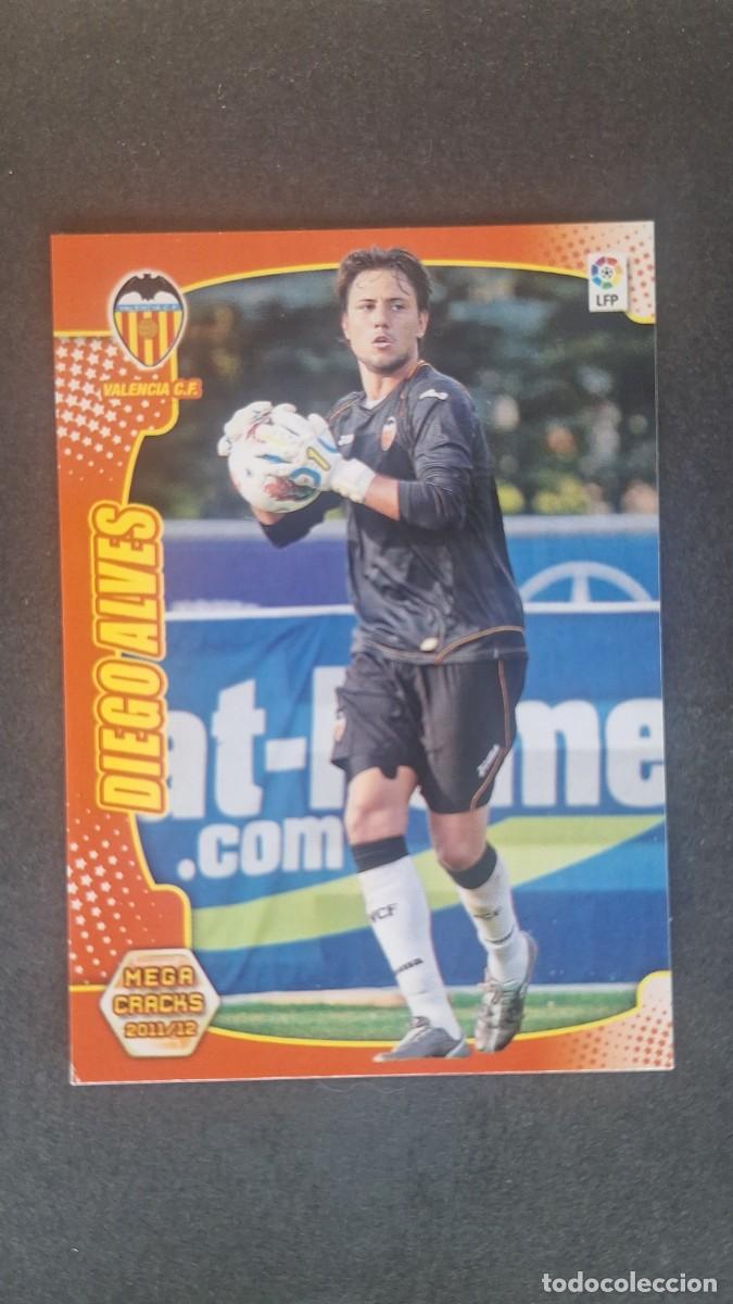 Cromos de Futebol: L2 DIEGO ALVES VALENCIA C. F. NUEVO FICHAJE 441 PANINI MEGACRACKS 2011 2012 11 12
