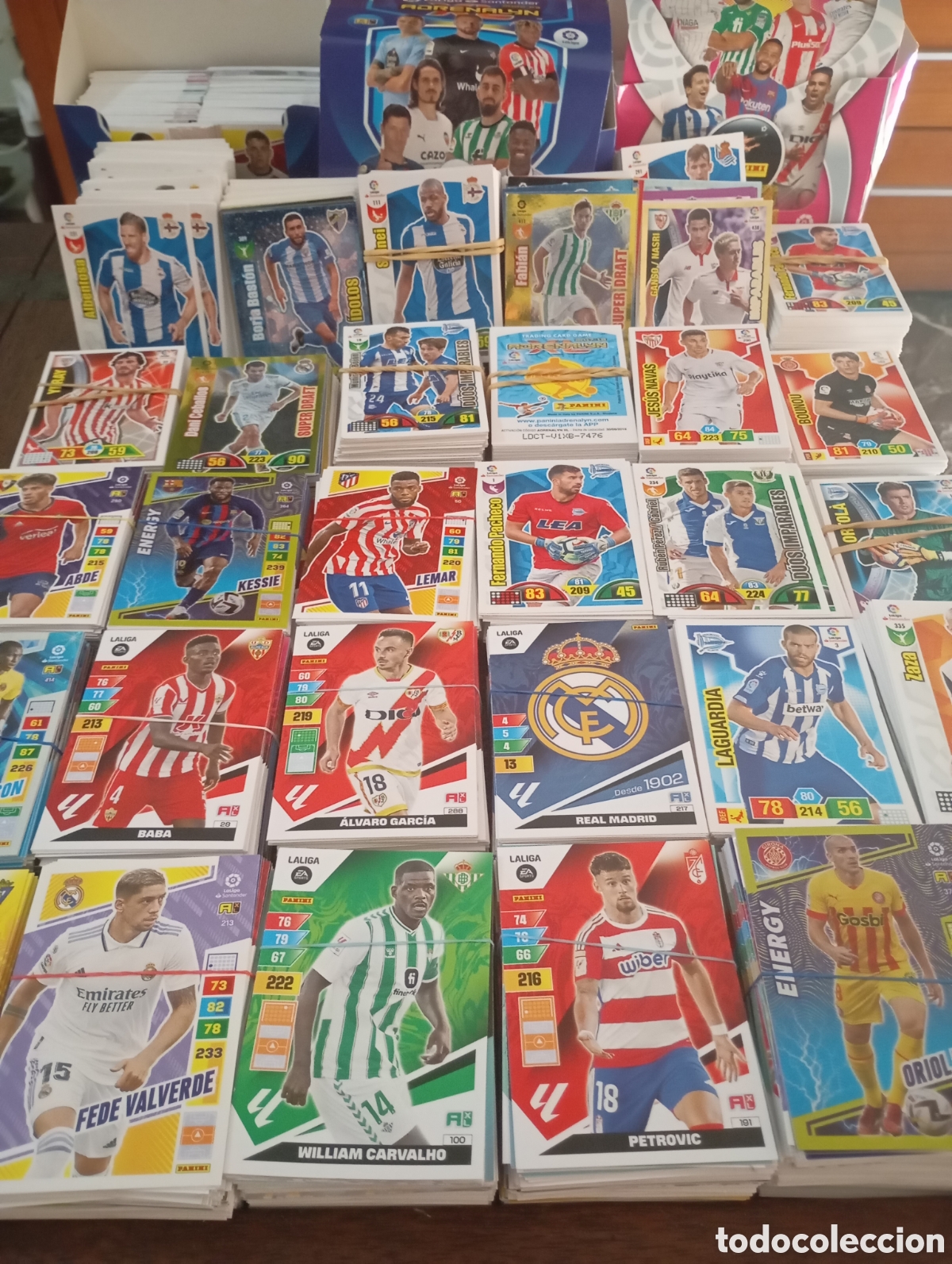 Cromos de f&uacute;tbol: Lote + de 3000 cromos Adrenalyn desde la liga 2016 hasta la liga 2024