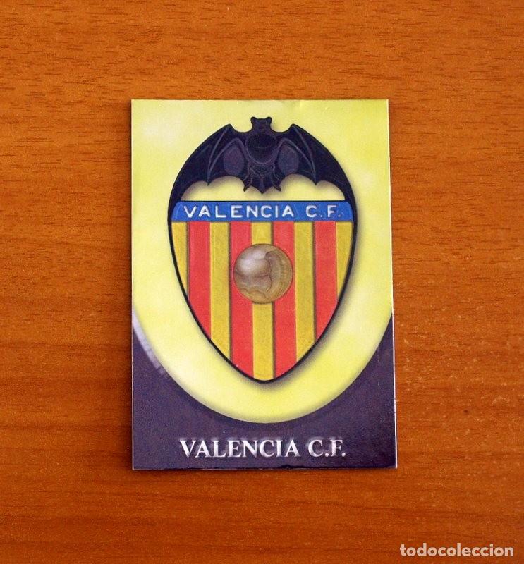 Cromos de f&uacute;tbol: Valencia - N&ordm; 1 Escudo - Mundicromo Las Fichas de la Liga 2002-2003, 02-03