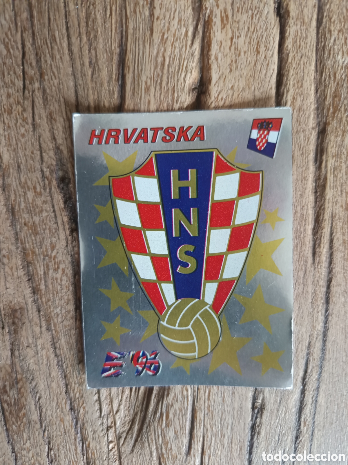 Figurine di Calcio: Cromo sin pegar Panini Eurocopa 1996 Croacia Escudo. N&uacute;mero 325