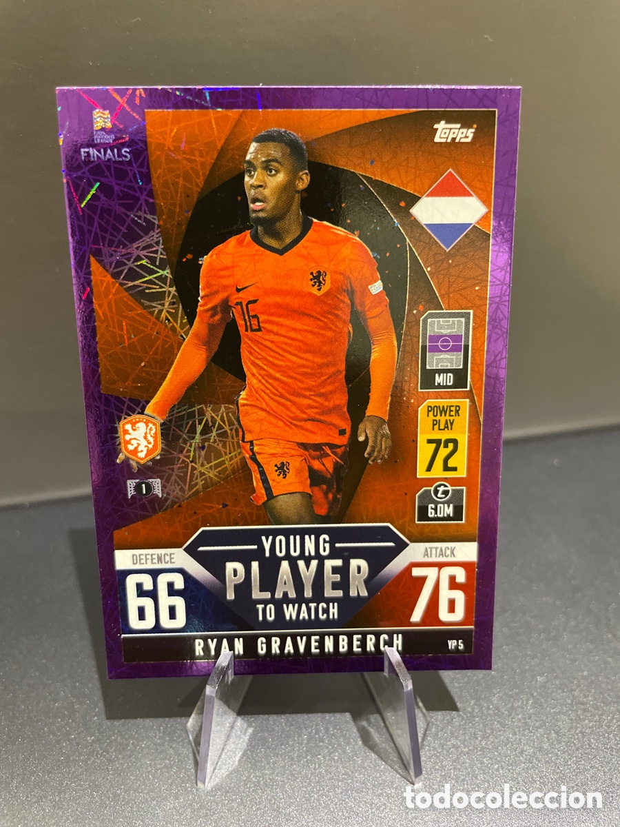 Figurine di Calcio: Gravenberch YP5 Prizm Purple Topps Match Attax Road to Finals UEFA Nations League 2022-23 Holanda