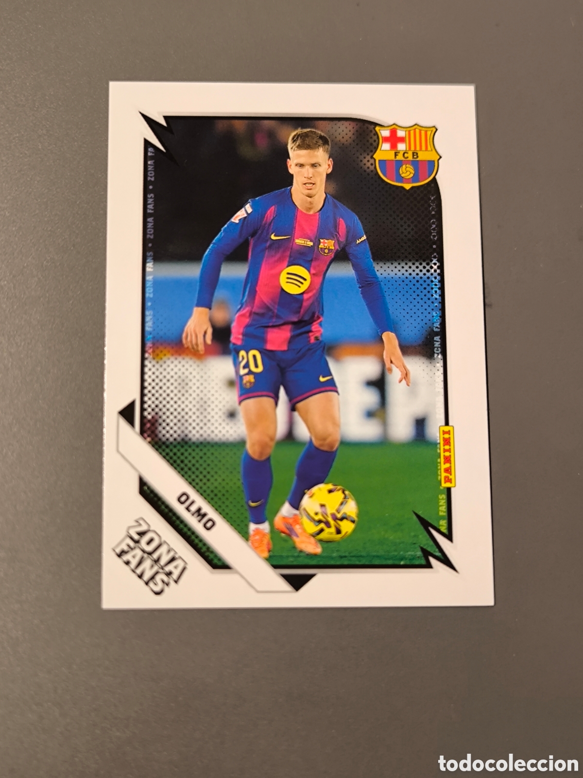 Figurine di Calcio: DANI OLMO 40 Zona Fans FC Barcelona Panini Club 2026