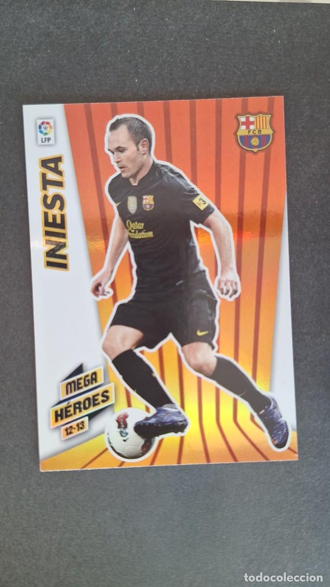 Cromos de f&uacute;tbol: L1 INIESTA F. C. BARCELONA MEGA HEROES 370 PANINI MEGACRACKS 2012 2013 12 13
