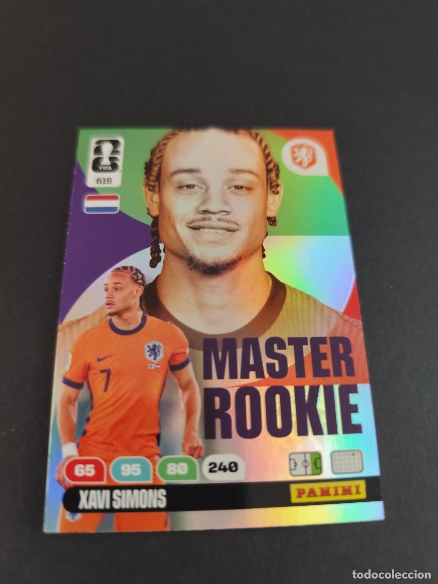 Cromos de f&uacute;tbol: 619 XAVI SIMONS PA&Iacute;SES BAJOS HOLANDA MASTER ROOKIE ADRENALYN MUNDIAL FIFA WORLD CUP 2026 PANINI