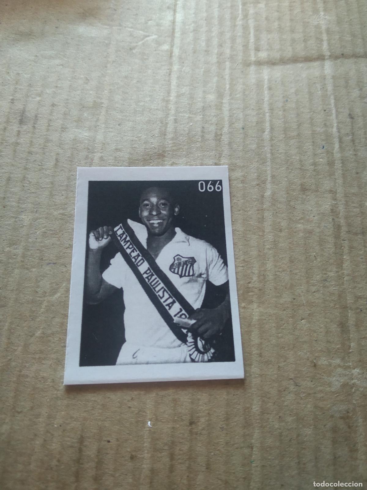 Football Stickers: 66 PELE CROMO FUTBOL ALBUM DE FIGURINHAS DO REI PELE O MELHOR JOGADOR CAPITAO GANCHO