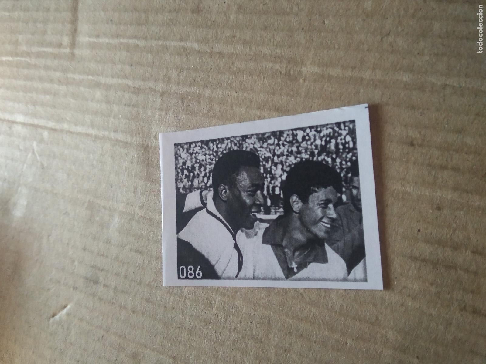 Cartes &agrave; collectionner de Football: 86 AMARILDO PELE BRASIL CROMO FUTBOL ALBUM DE FIGURINHAS DO REI PELE O MELHOR JOGADOR CAPITAO GANCHO