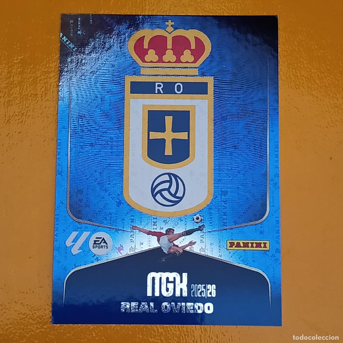 Cromos de f&uacute;tbol: 271 ESCUDO REAL OVIEDO. MEGACRACKS 2025-26. PANINI