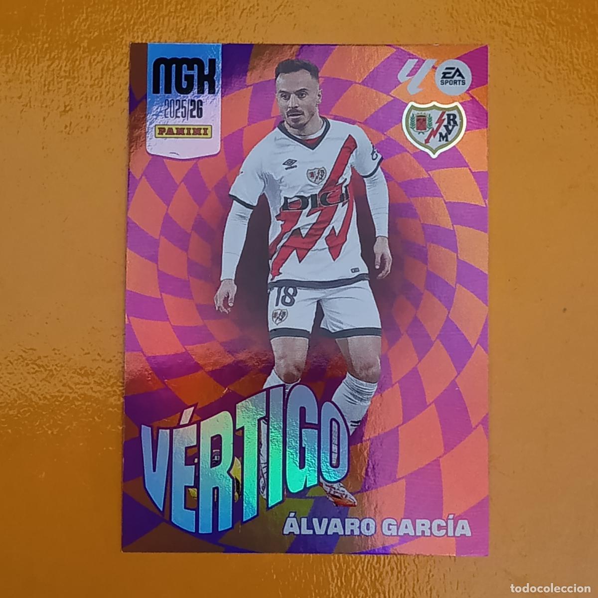 Cromos de f&uacute;tbol: 379 &Aacute;LVARO GARC&Iacute;A. V&Eacute;RTIGO. RAYO VALLECANO. MEGACRACKS 2025-26. PANINI