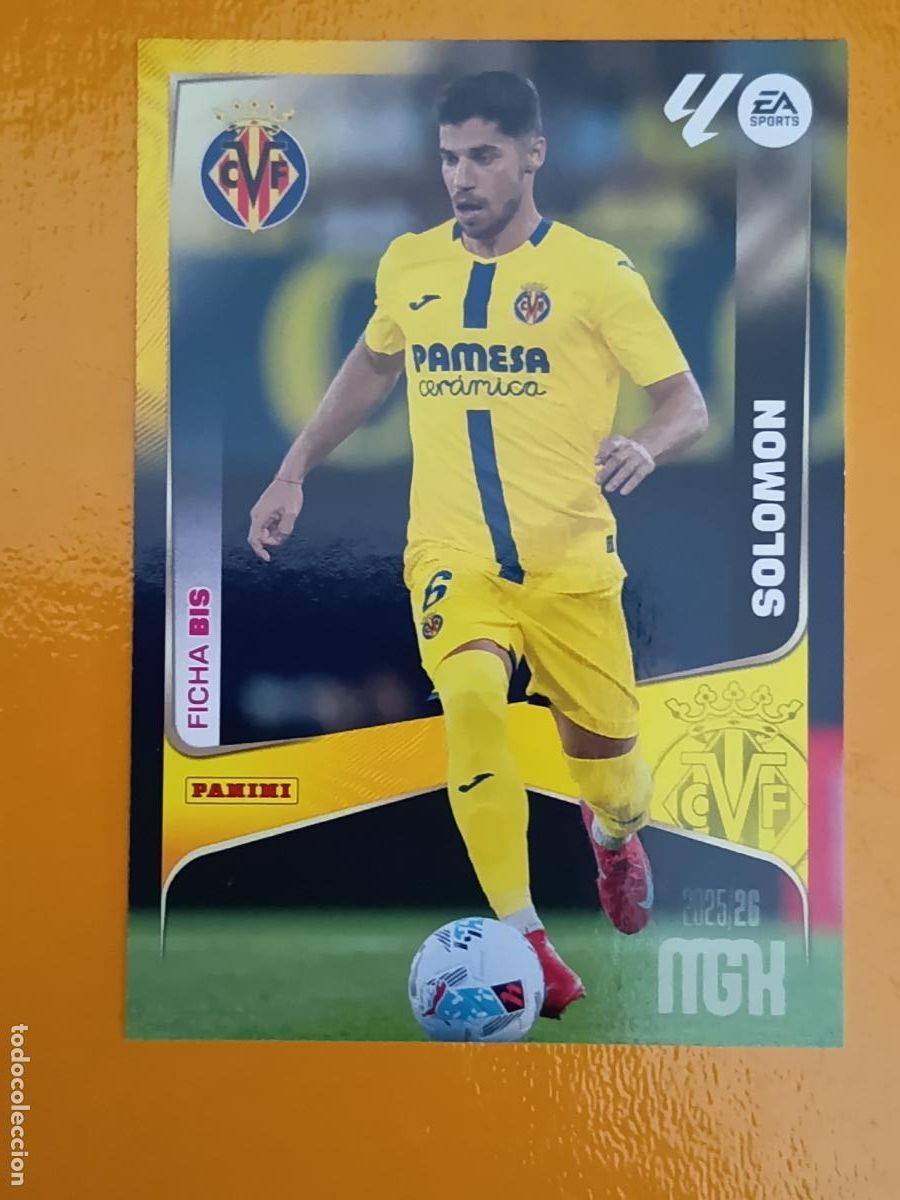 Fu&szlig;ball-Sticker: 374 FICHA BIS. SOLOMON. VILLARREAL C.F. MEGACRACKS 2025-26. PANINI