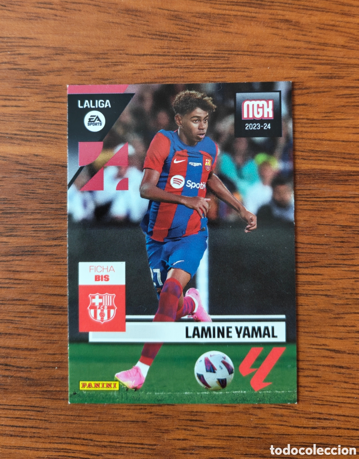 Cromos de f&uacute;tbol: Lamine Yamal rookie 2023/24. F.C. Barcelona. Megacracks. Original.