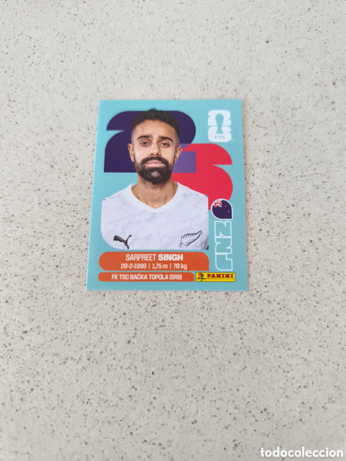 Fu&szlig;ball-Sticker: CROMO N&Uacute;MERO 11 SINGH NUEVA ZELANDA. MUNDIAL 2026. PANINI.
