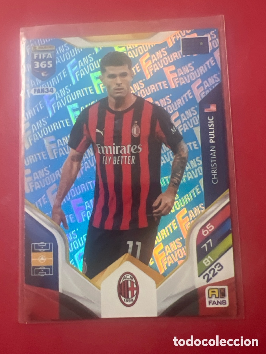 Cromos de f&uacute;tbol: FAN34 Christian Pulisic BLUE AZUL MILAN FANS FAVOURITE PANINI ADRENALYN FIFA 365 2025 2026 LIGA