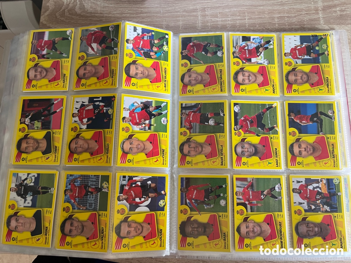 Cromos de f&uacute;tbol: MALLORCA LIGA ESTE EDICIONES ESTE 2021 2022 21 22 SET COMPLETO INCLUYE ESCUDO Y ENTRENADOR