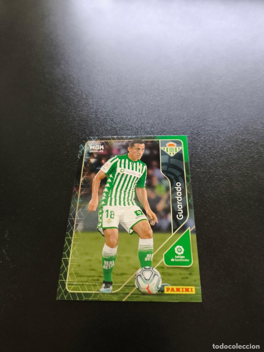Cartes &agrave; collectionner de Football: 83 Andr&eacute;s Guardado REAL BETIS PANINI LIGA MEGACRACKS MGK 2020 2021 20 21 NO ESTE ADRENALYN