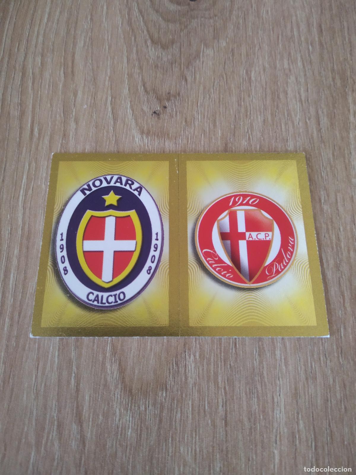 Cartes &agrave; collectionner de Football: 556 ESCUDO NOVARA PADOVA CROMO FUTBOL PANINI LIGA ITALIA 2010-2011 CALCIATORI 10-11