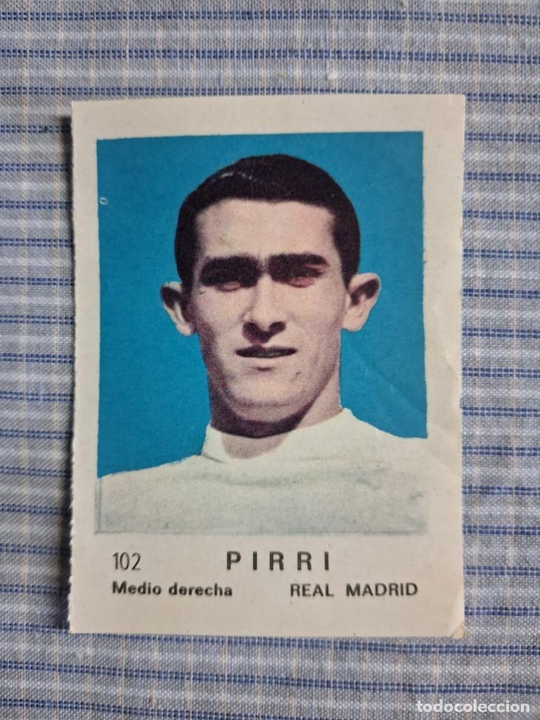 Fu&szlig;ball-Sticker: Cromo de F&uacute;tbol Frutos secos Churruca Temporada 1967/1968. Pirri. Real Madrid. N&ordm; 102. Sin uso.