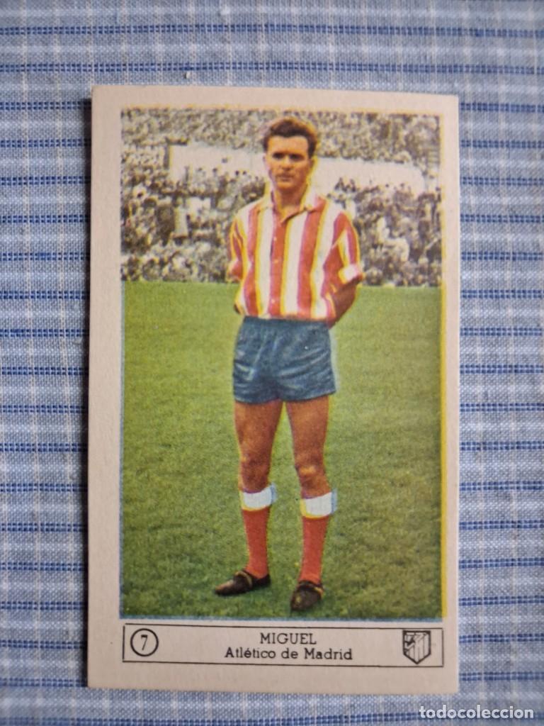 Cromos de f&uacute;tbol: Cromo Liga 1959 1960. Miguel. Atl&eacute;tico de Madrid. N&ordm; 7. Editorial Ferca. Sin uso. Ver imagen