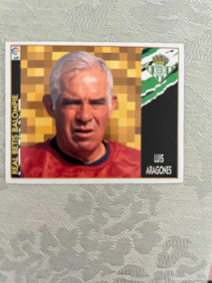 Cromos de f&uacute;tbol: LUIS ARAG&Oacute;NES COLOCA ENTRENADOR BETIS SIN PEGAR EDICIONES ESTE 97 98 1997 1998