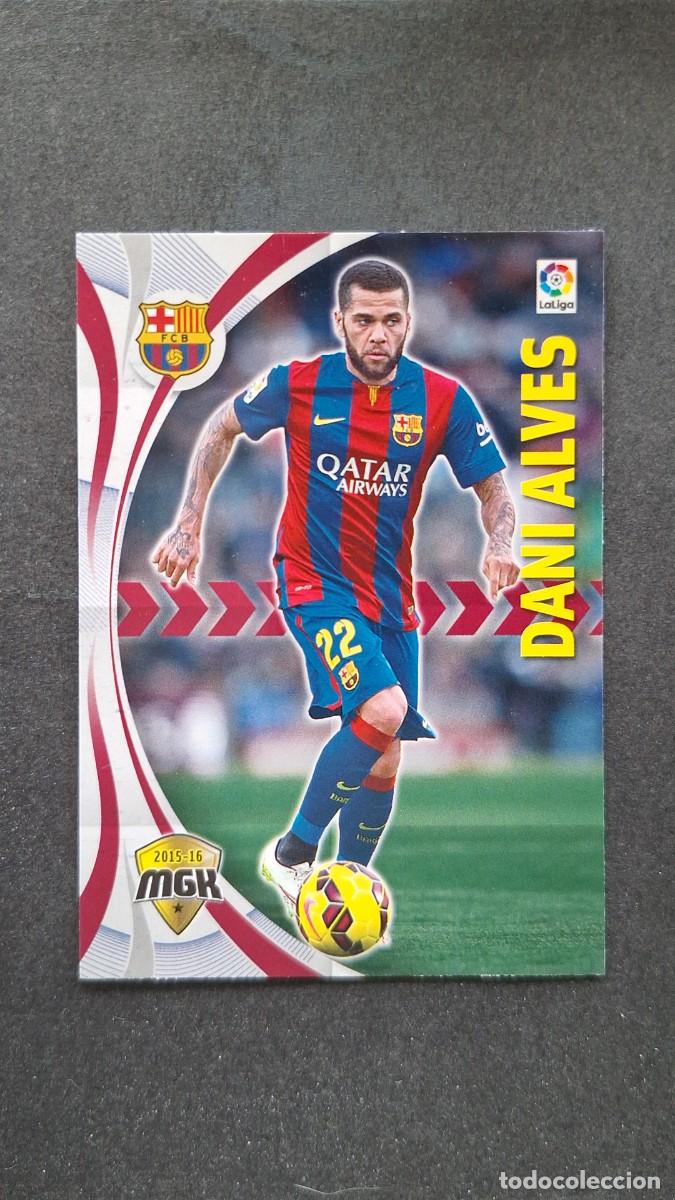 Football Stickers: L1 DANI ALVES F. C. BARCELONA 59 PANINI MEGACRACKS 2015 2016 15 16