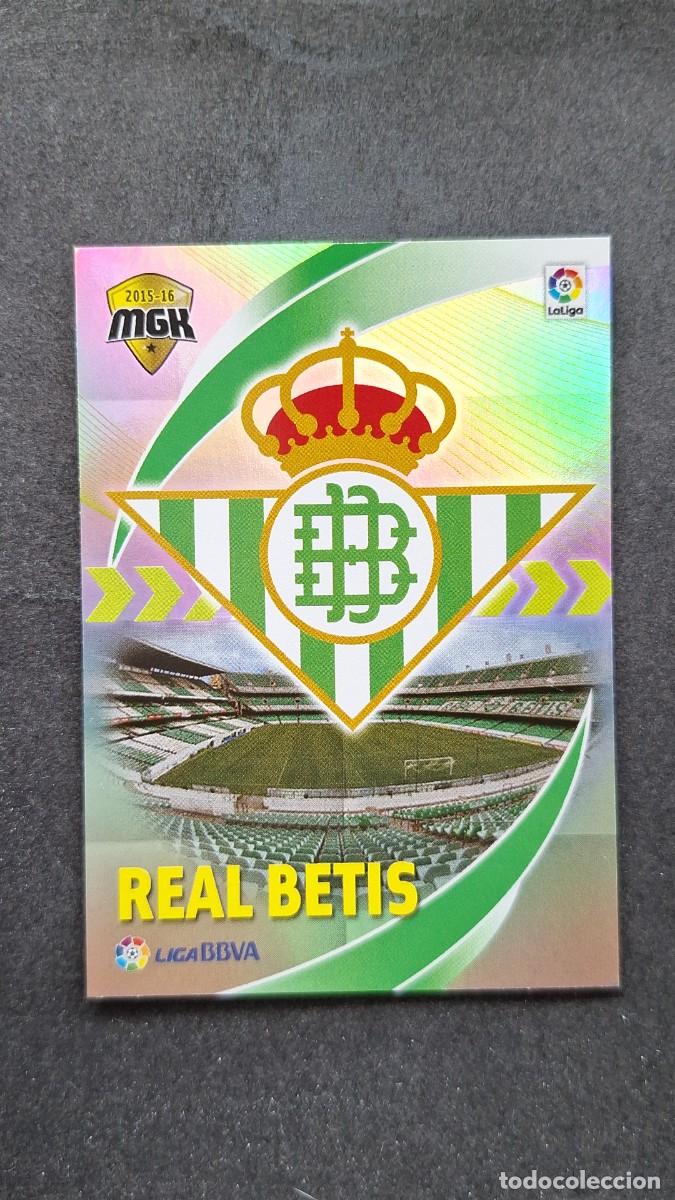 Cromos de f&uacute;tbol: L1 ESCUDO REAL BETIS BALOMPIE 82 PANINI MEGACRACKS 2015 2016 15 16