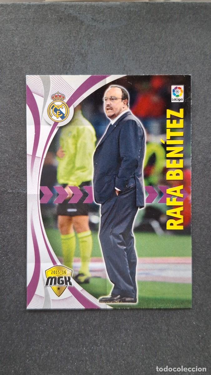 Cromos de f&uacute;tbol: L1 RAFA BENITEZ ENTRENADOR REAL MADRID 326 PANINI MEGACRACKS 2015 2016 15 16