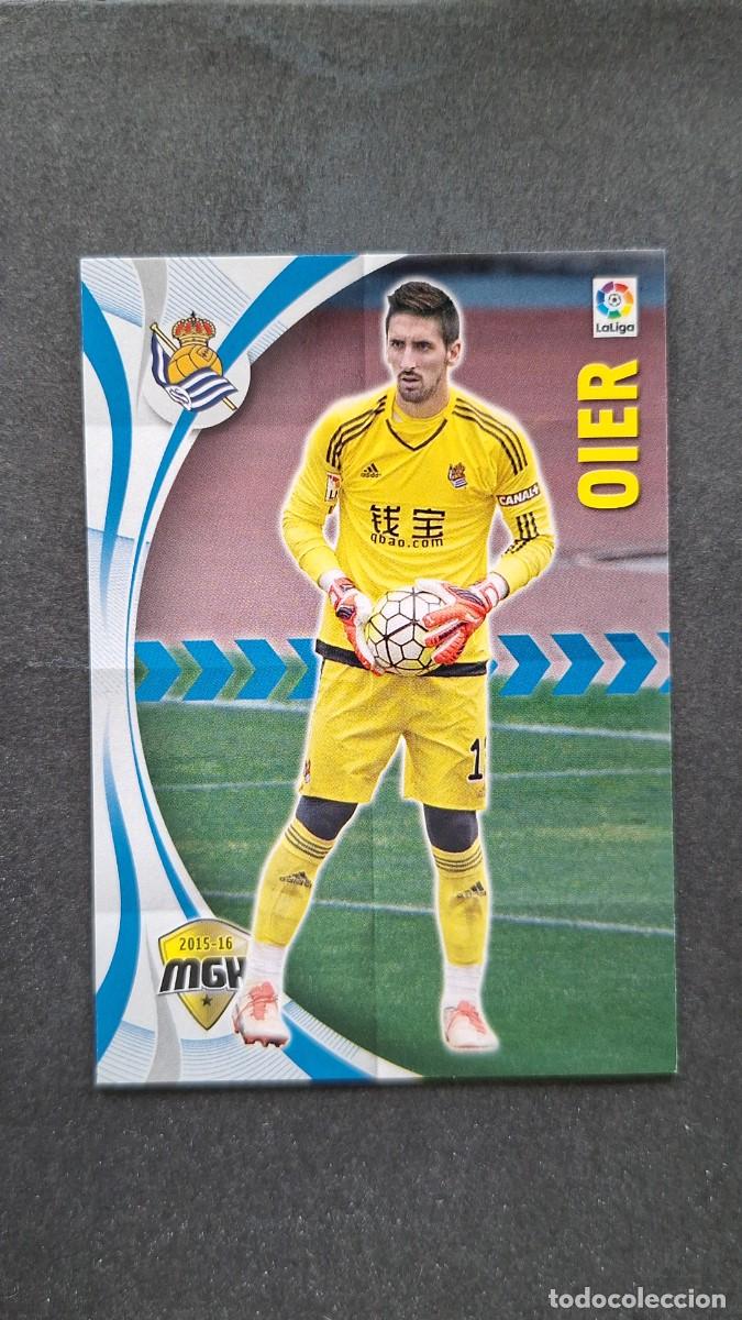 Cromos de Futebol: L1 OIER REAL SOCIEDAD 409 PANINI MEGACRACKS 2015 2016 15 16