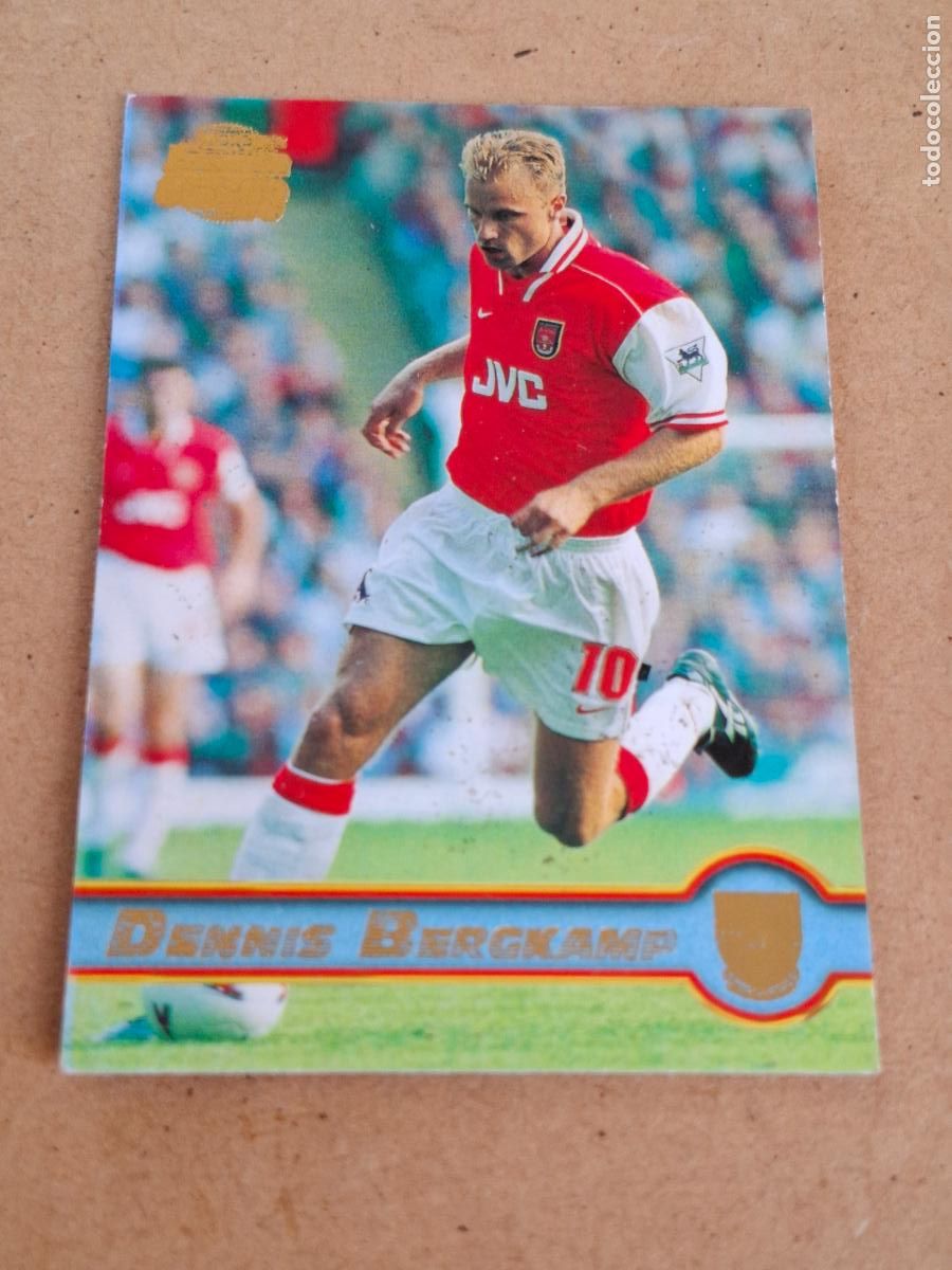 Cartes &agrave; collectionner de Football: MERLIN PREMIER GOLD 1997 1998 97 98 - 002 DENNIS BERGKAMP - ARSENAL - CP9