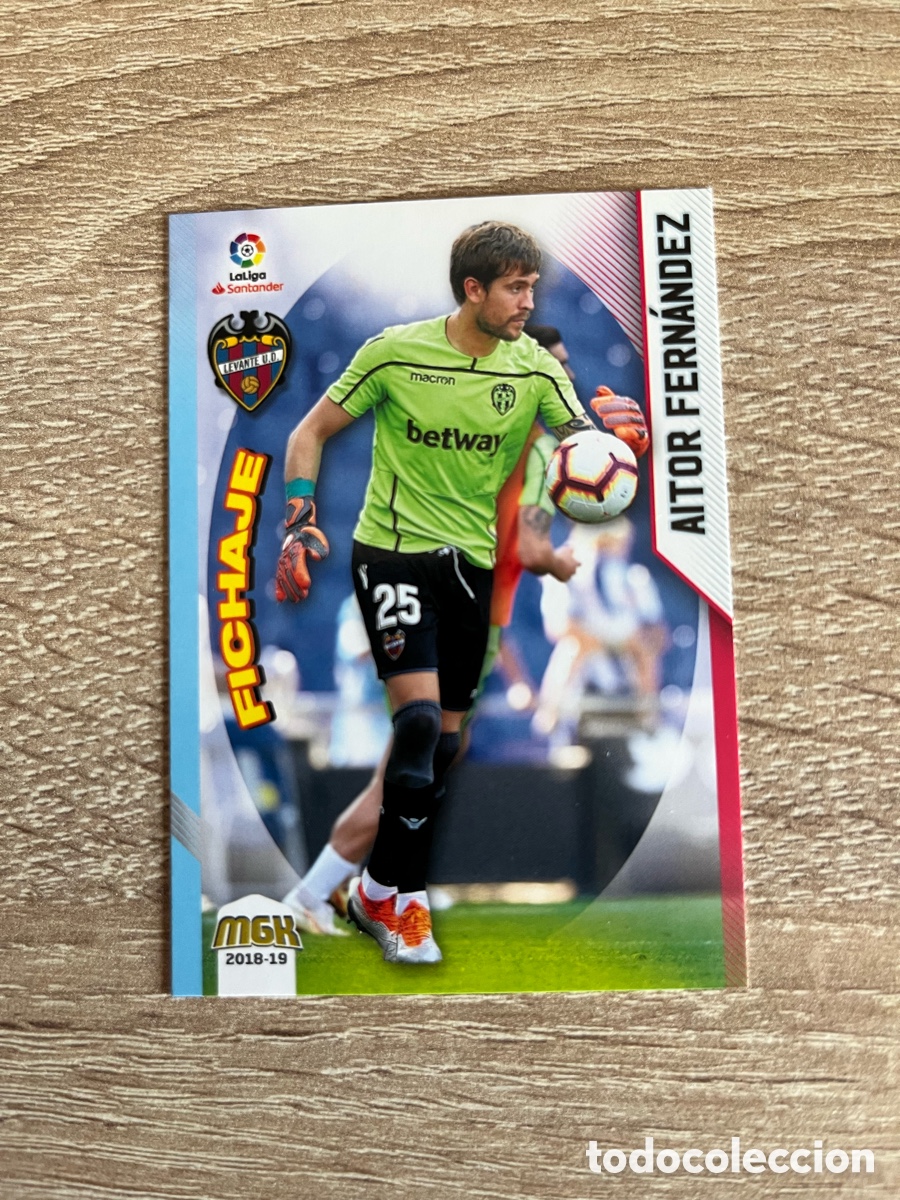 Fu&szlig;ball-Sticker: 327 AITOR FERN&Aacute;NDEZ FICHAJE MEGACRACKS MGK 2018 2019 18 19 LEVANTE CF