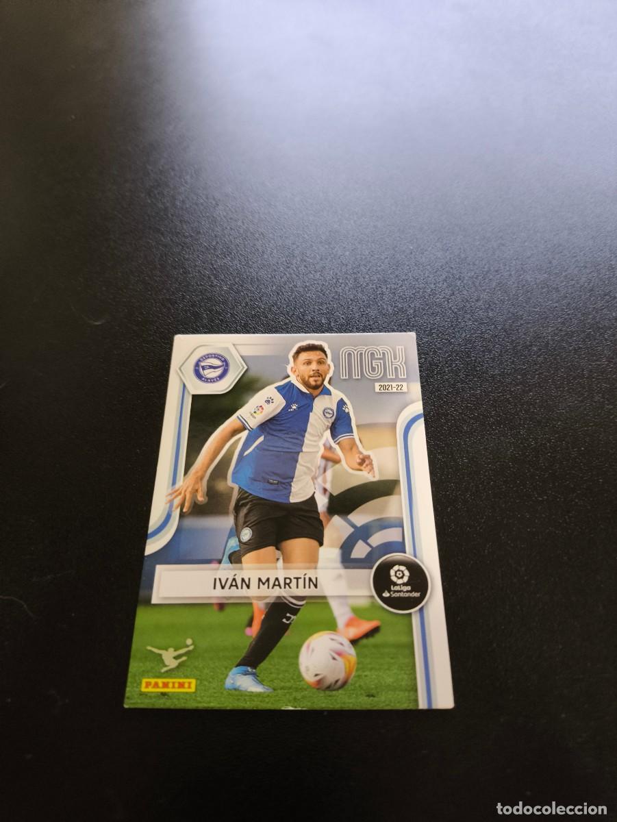 Figurine di Calcio: 11 Iv&aacute;n Mart&iacute;n ALAVES PANINI LIGA MEGACRACKS MGK 2021 2022 21 22 NO ESTE ADRENALYN