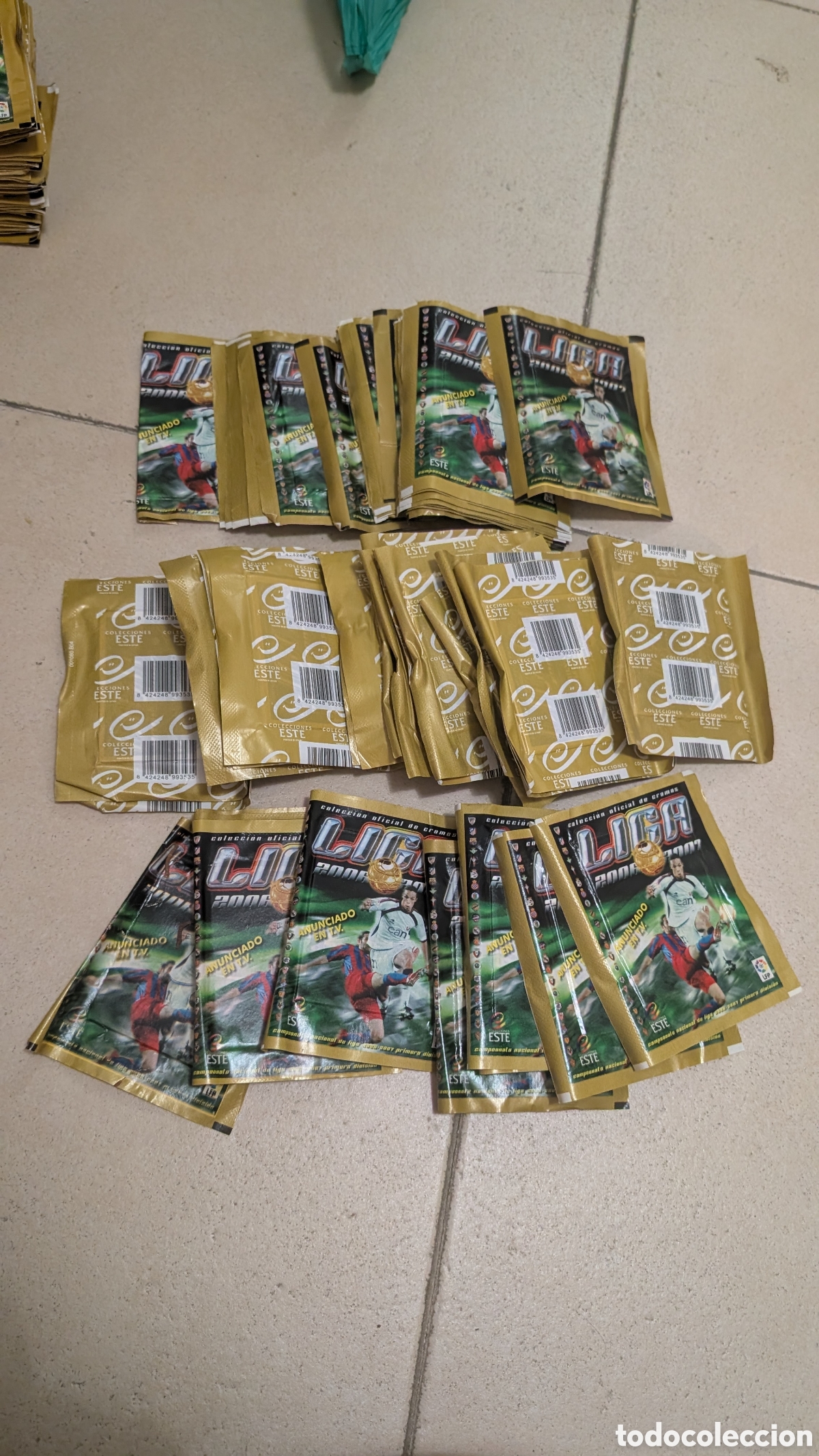 Cromos de f&uacute;tbol: LOTE 50 SOBRES SIN ABRIR VERSI&Oacute;N ANCHO LIGA ESTE 2006/07 06 07 NUNCA ABIERTOS