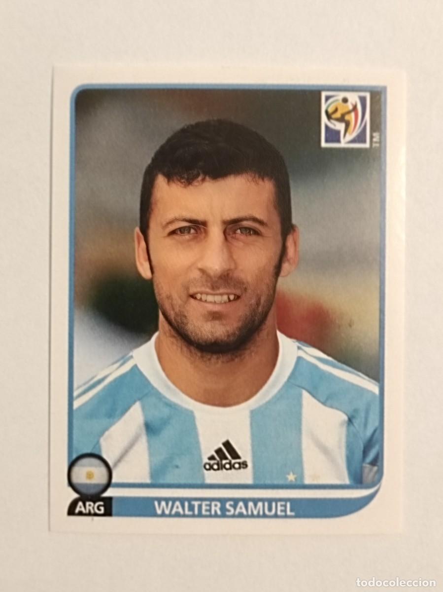 Cartes &agrave; collectionner de Football: #111 WALTER SAMUEL (ARGENTINA) MUNDIAL SUDAFRICA 2010 PANINI