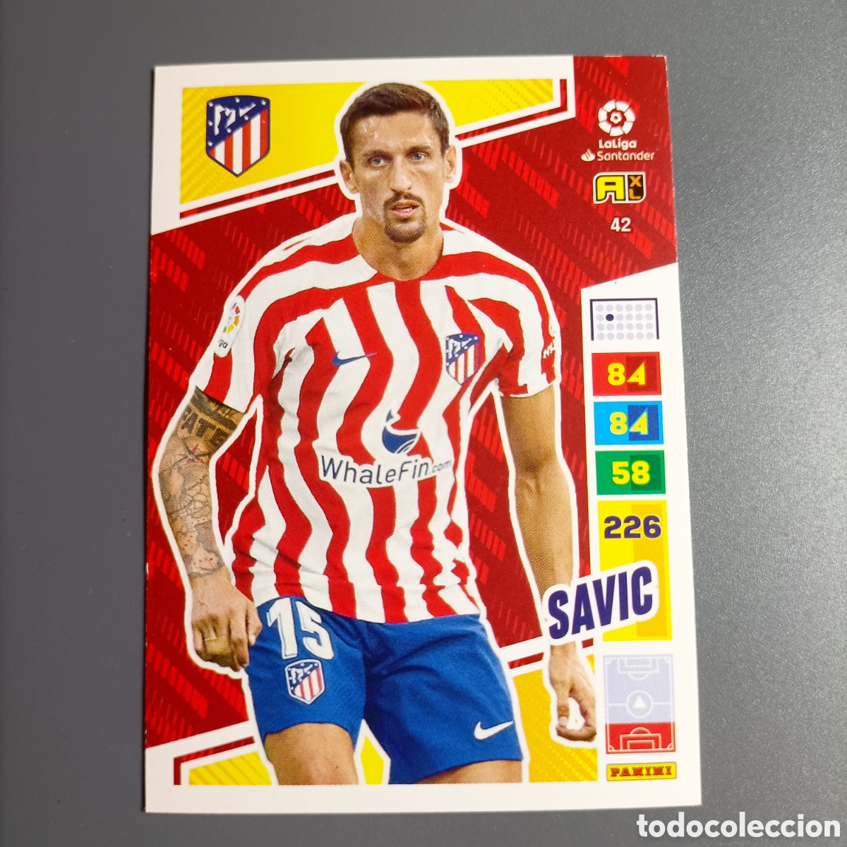 Figurine di Calcio: ADRENALYN LIGA 2022-2023 (ATL&Eacute;TICO) №42 SAVIC
