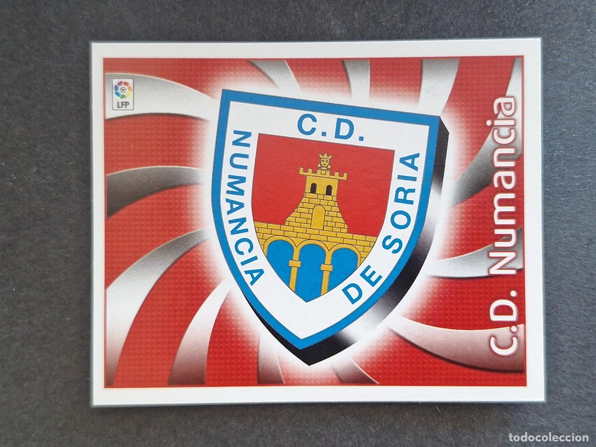 Cromos de Futebol: L4 ESCUDO C. D. NUMANCIA LIGA ESTE 2004 2005 04 05 NUNCA PEGADO SIN PEGAR