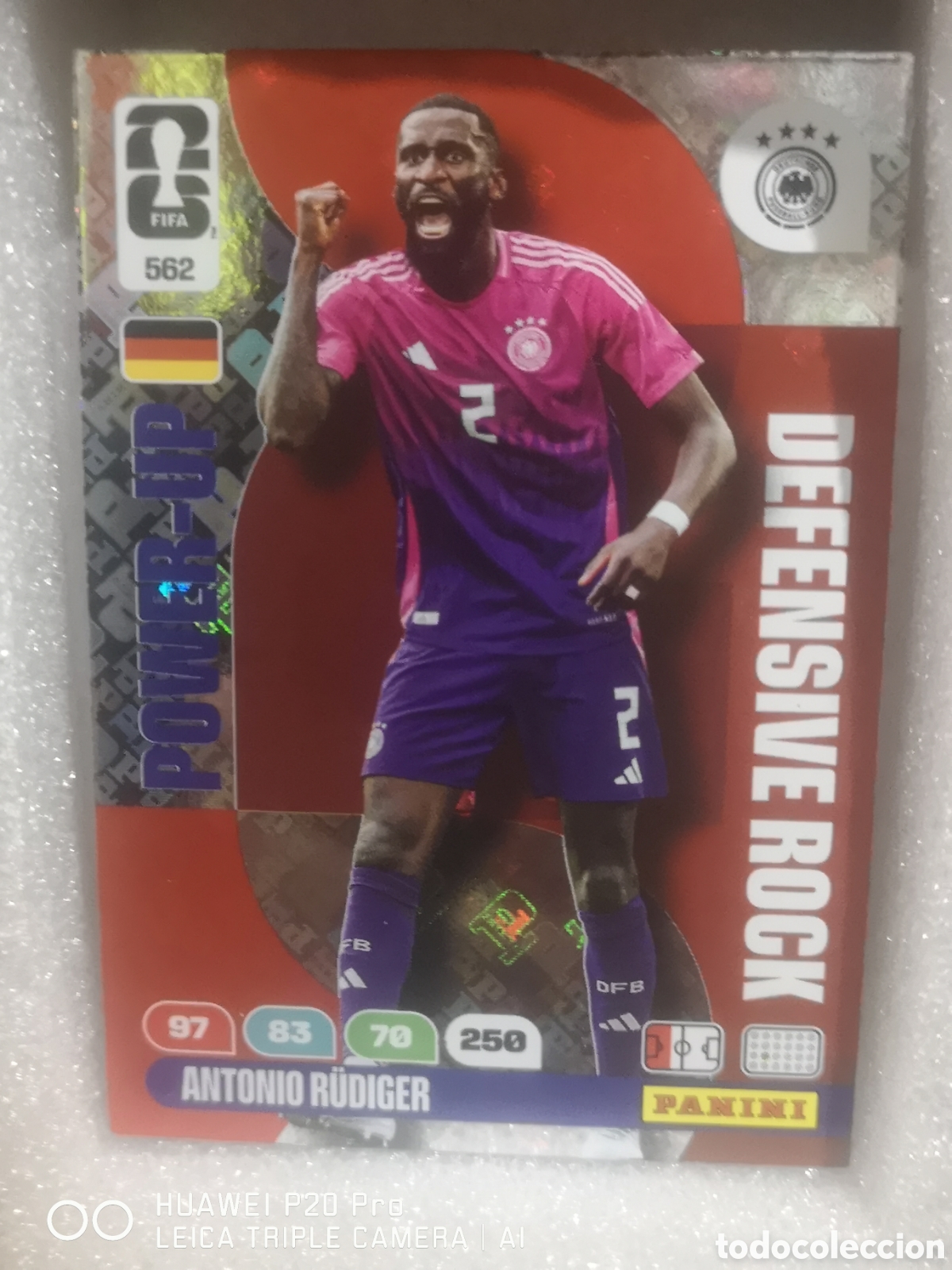 Cromos de Futebol: FIFA WORLD CUP MUNDIAL 2026 ADRENALYN DEFENSIVE ROCK POWER - UP ANTONIO RUDIGER 562 ALEMANIA