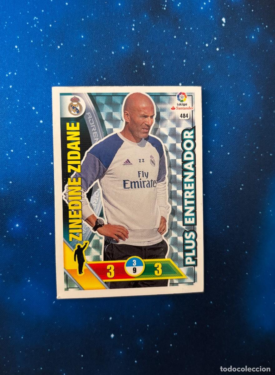 Cromos de f&uacute;tbol: Sticker Zinedine Zidane Plus Entrenador Adrenalyn XL 2016-17 Panini Real Madrid