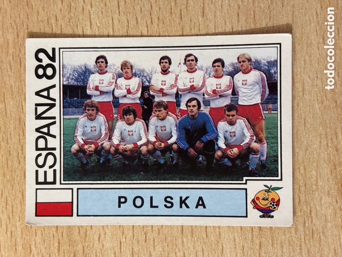 Figurine di Calcio: # 55 Alineaci&oacute;n Polonia Polska Mundial Espa&ntilde;a 82 Panini sin pegar