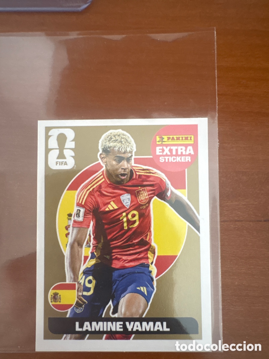 Cromos de f&uacute;tbol: LAMINE YAMAL EXTRA STICKER ORO PANINI MUNDIAL 2026