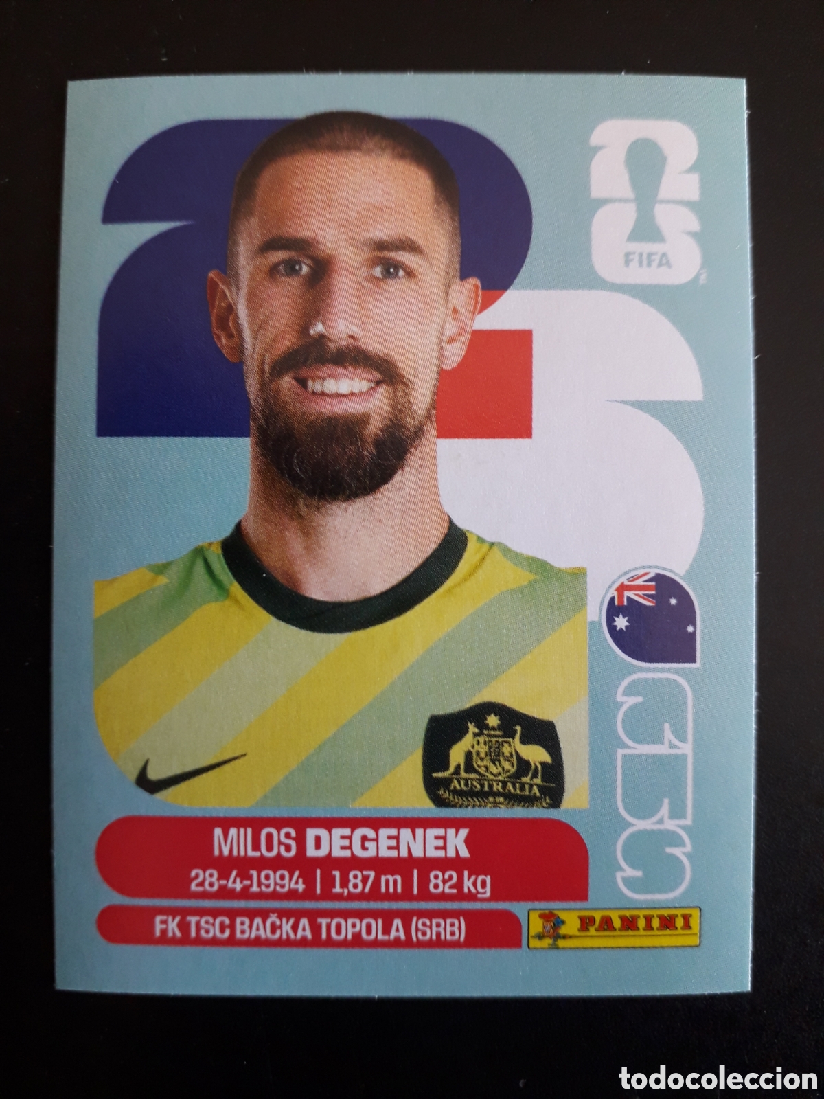 Cromos de f&uacute;tbol: DEGENEK AUSTRALIA AUS 10 MUNDIAL F&Uacute;TBOL 2026 FIFA WORLD CUP PANINI SIN PEGAR PEDIDO M&Iacute;NIMO 3&euro;