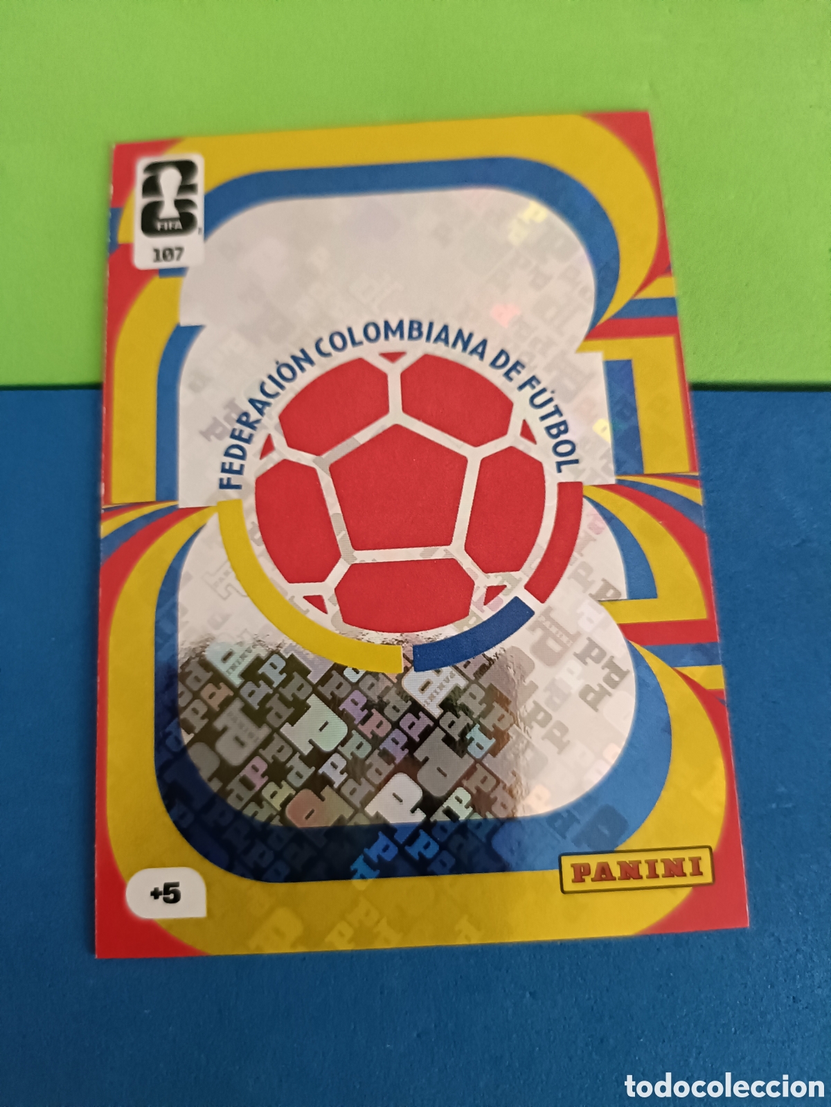Figurine di Calcio: Adrenalyn XL Fifa World cup 2026 mundial - 107 Escudo Colombia