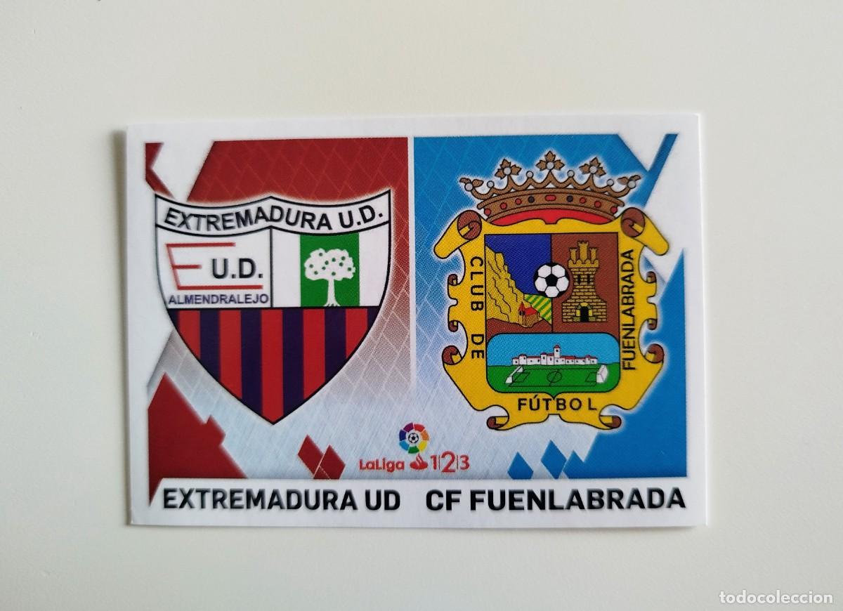 Cromos de f&uacute;tbol: Escudos 4 SIN PEGAR Extremadura UD / CF Fuenlabrada Liga 1 2 3 Ediciones Este 19 20 / 2019 2020