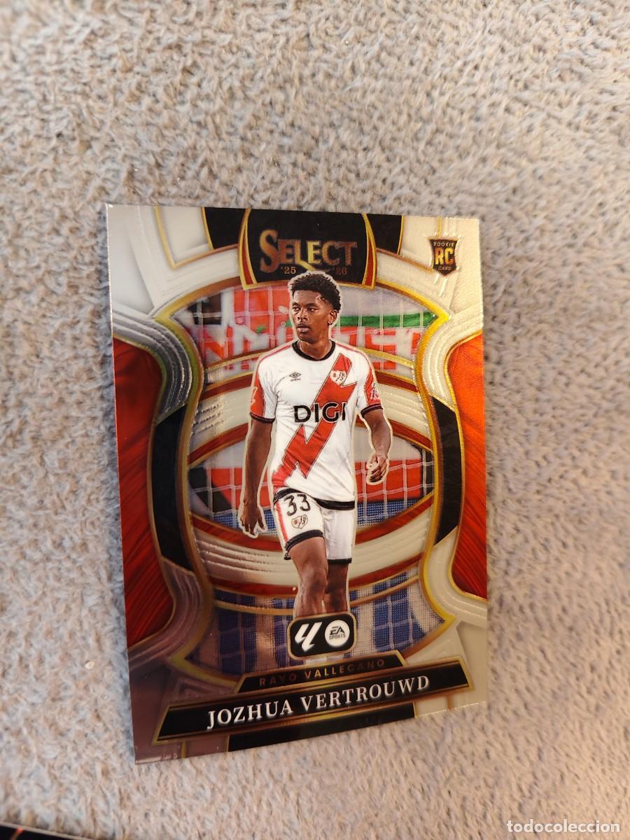 Cromos de f&uacute;tbol: 38 SELECT LA LIGA 25 26 JOZHUA VERTROUWD RAYO VALLECANO BASE TERRACE PANINI 2025 2026 AAB