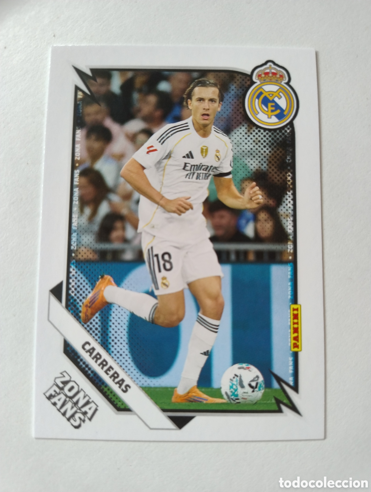 Cartes &agrave; collectionner de Football: 35 - Carreras - Real Madrid - Panini Club Zona Fans 205 - 2026