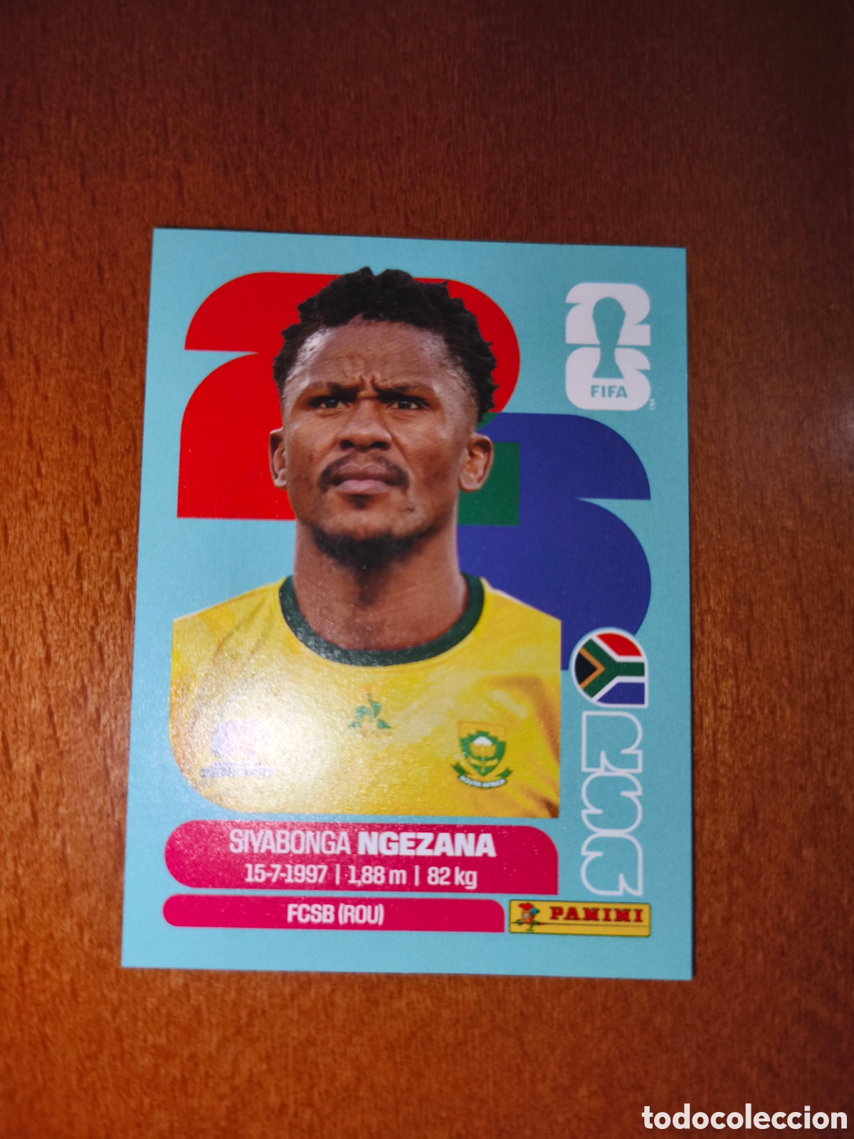 Figurine di Calcio: RSA8 Siyabonga Ngezana RSA 8 Fifa World Cup 2026 Sud&aacute;frica